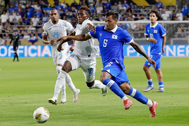 honduras national football team vs el salvador national football team lineups