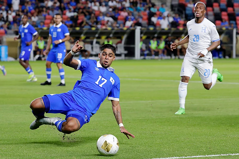 honduras national football team vs el salvador national football team lineups